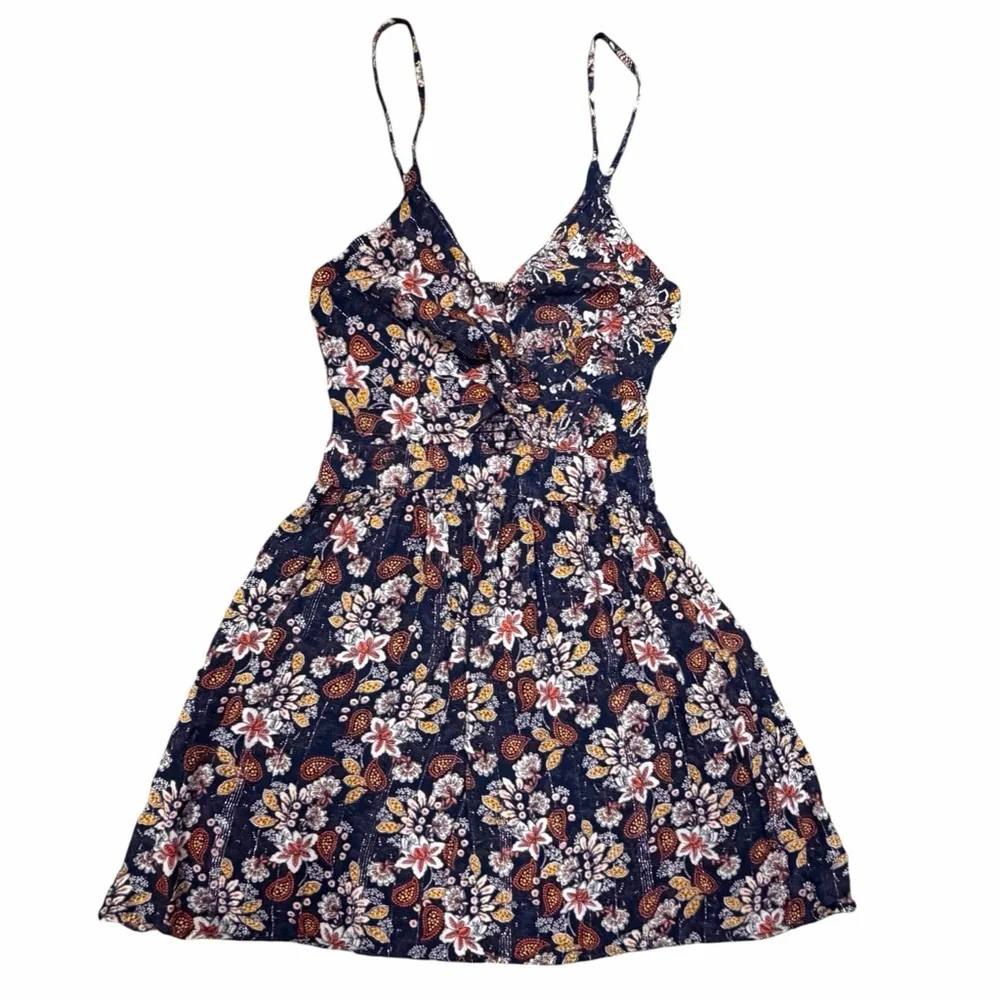 Angie Black Paisley Peekaboo Cut-Out Boho Mini Sundress Medium - Picture 2 of 7